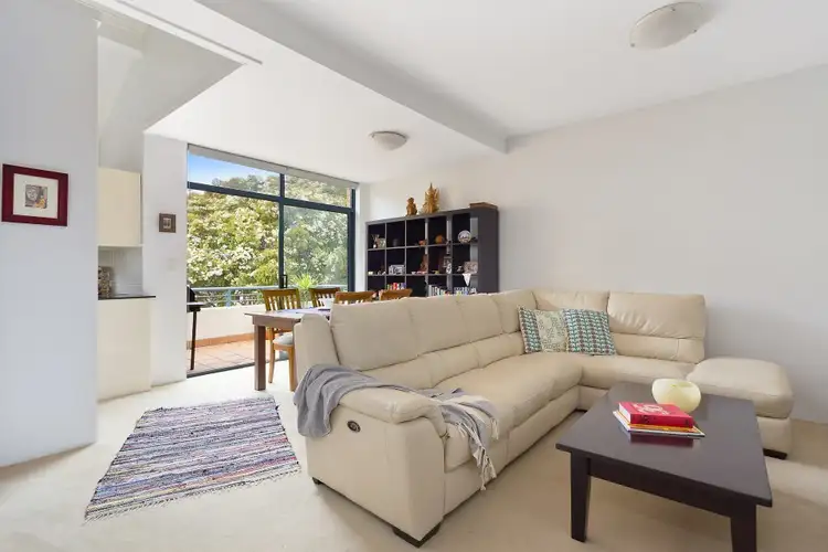 Main view of Homely unit listing, 10/32 Fisher Road, Dee Why NSW 2099