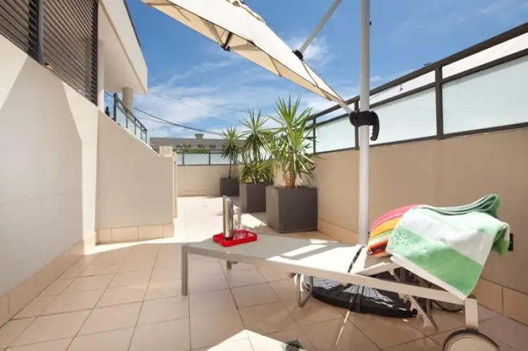 Third view of Homely unit listing, 2/176 Sydney Road, Fairlight NSW 2094