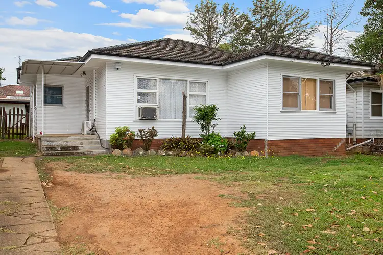 7 Mitchell Street, South Penrith NSW 2750