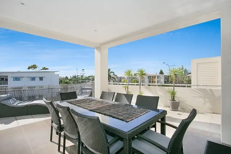 7/2304 Gold Coast Highway, Mermaid Beach QLD 4218