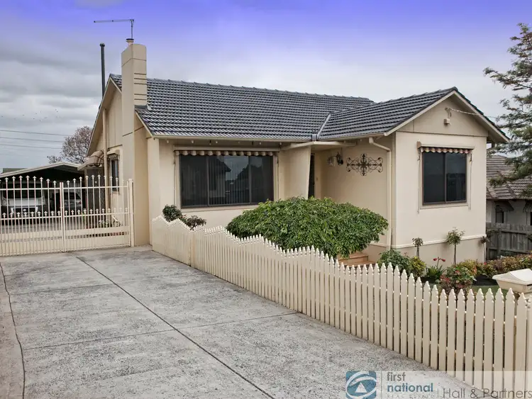 11 Magnolia Grove, Doveton VIC 3177