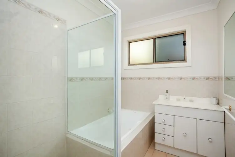 Sixth view of Homely villa listing, 4/29 Windang Road, Primbee NSW 2502