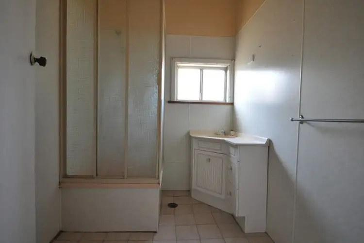 Sixth view of Homely house listing, 1051 Barooga Street, North Albury NSW 2640