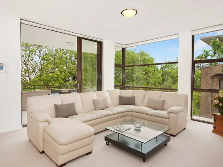 Second view of Homely apartment listing, 29/6 Clydesdale Place, Pymble NSW 2073
