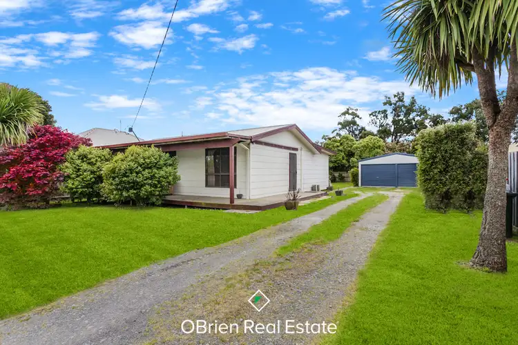 11 Lewis Street, Darnum VIC 3822