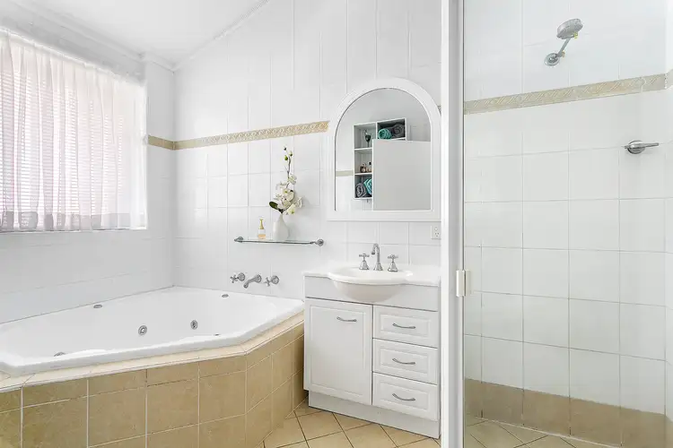 Fifth view of Homely apartment listing, 2/7 Francis Street, Dee Why NSW 2099