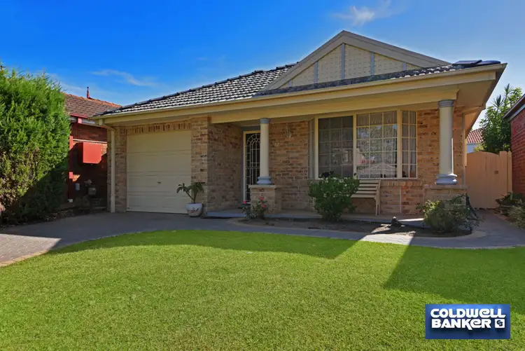 12 Valleyfield Court, Wattle Grove NSW 2173
