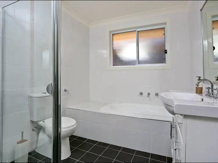 Fifth view of Homely house listing, 7 Mackay Circuit, Ropes Crossing NSW 2760