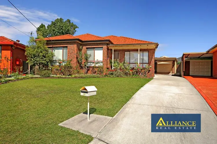 11 Bruce Avenue, Panania NSW 2213