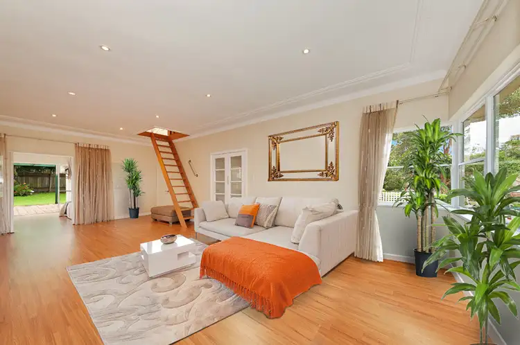 11 Warners Avenue, Willoughby NSW 2068