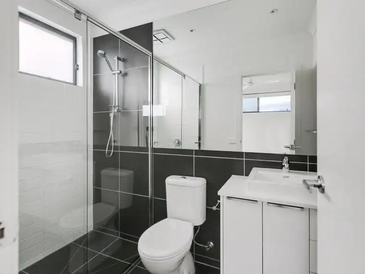 Sixth view of Homely townhouse listing, 1/237 Dunns Road, Mornington VIC 3931