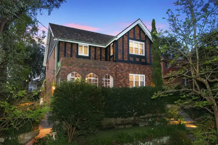 15 Westbourne Road, Lindfield NSW 2070