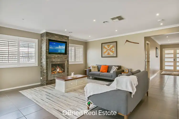Third view of Homely house listing, 3 Brolga Close, Pakenham VIC 3810