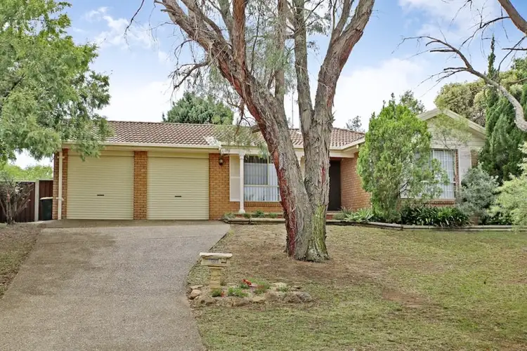 1 Bates Close, Elderslie NSW 2570