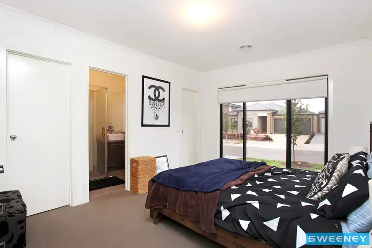 Fifth view of Homely house listing, 15 Kirkwood Avenue, Plumpton VIC 3335