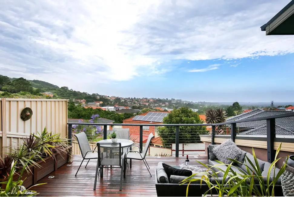 Main view of Homely unit listing, 44A Cribb Street, Berkeley NSW 2506