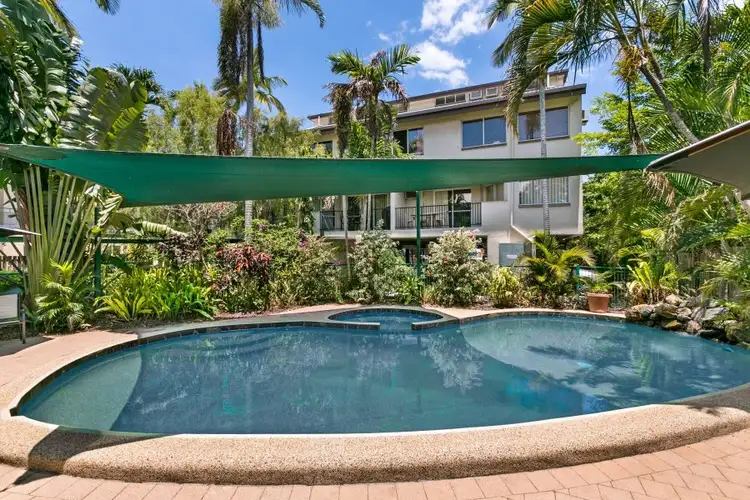 24/239 Lake Street, Cairns North QLD 4870