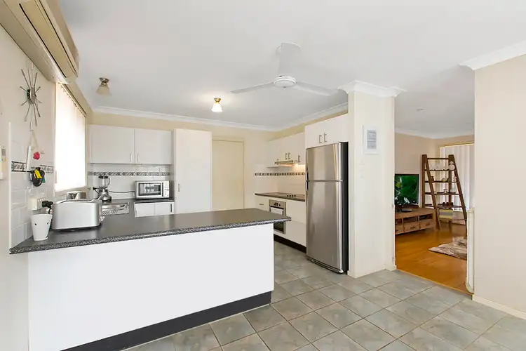 Fourth view of Homely villa listing, 1/116 Richmond Road, Cambridge Park NSW 2747
