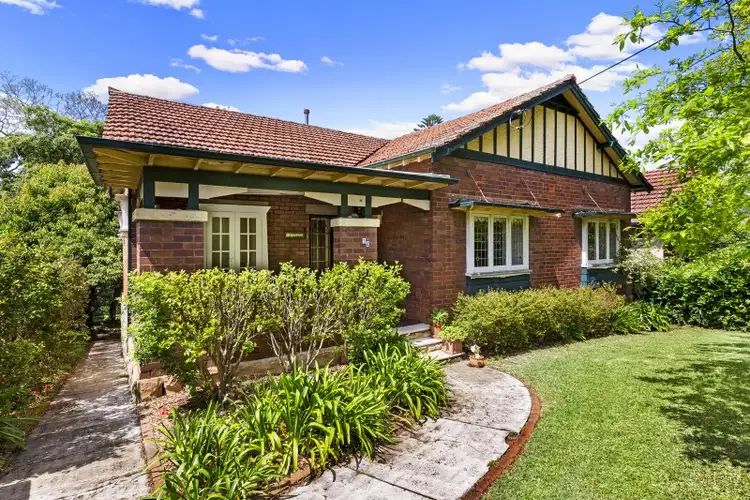 14 Thomas Avenue, Roseville NSW 2069