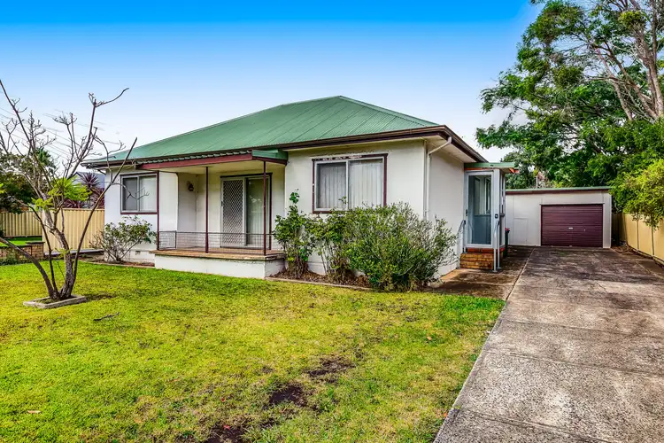 82 Terry Street, Albion Park NSW 2527