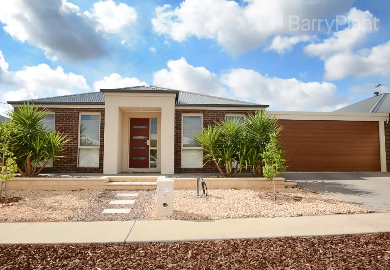 Main view of Homely townhouse listing, 8 Wisteria Way, Mildura VIC 3500