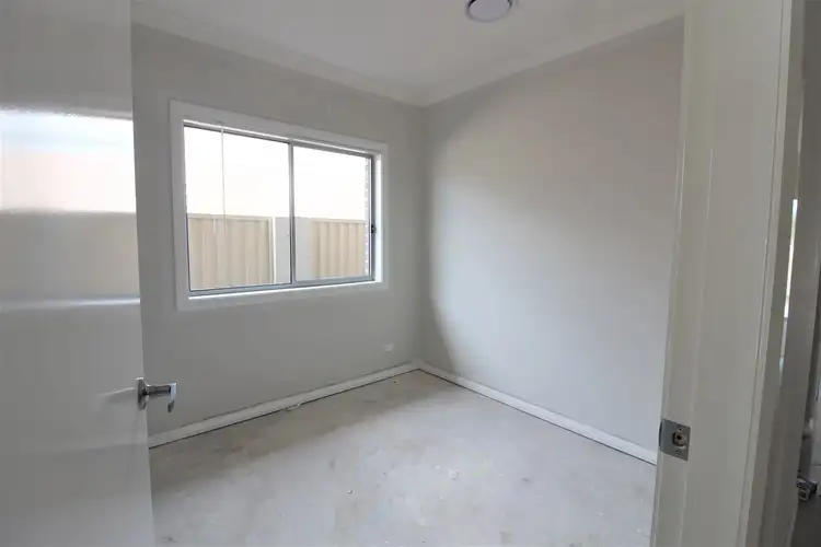 Fourth view of Homely house listing, 6/1-12 Carrol Crescent, Plumpton NSW 2761