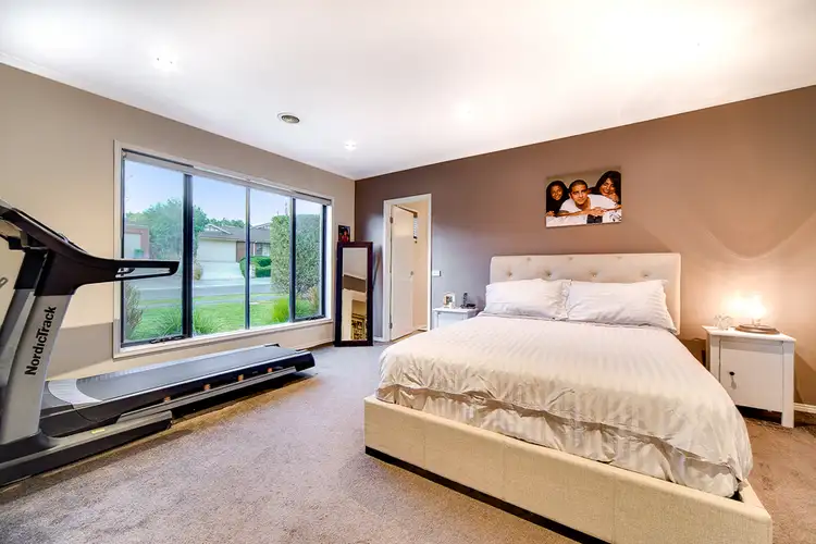 Sixth view of Homely house listing, 8 Selwyn Court, Berwick VIC 3806