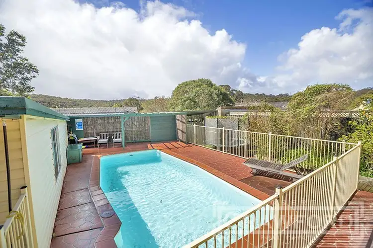 18 Morton Parade, Rankin Park NSW 2287