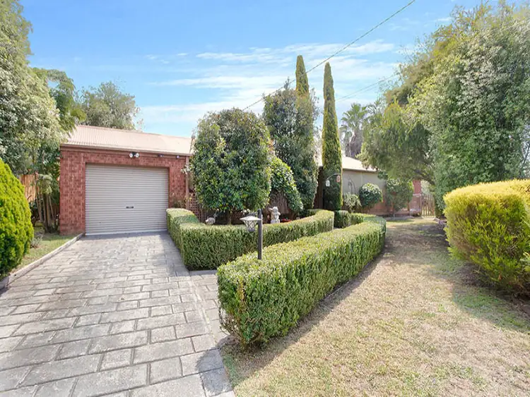 2 Carnaby Court, Somerville VIC 3912
