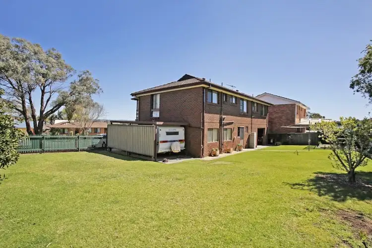 11 Crookston Drive, Camden South NSW 2570