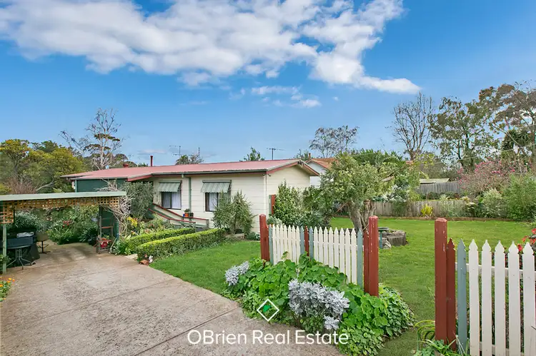 4 Wade Street, Drouin VIC 3818