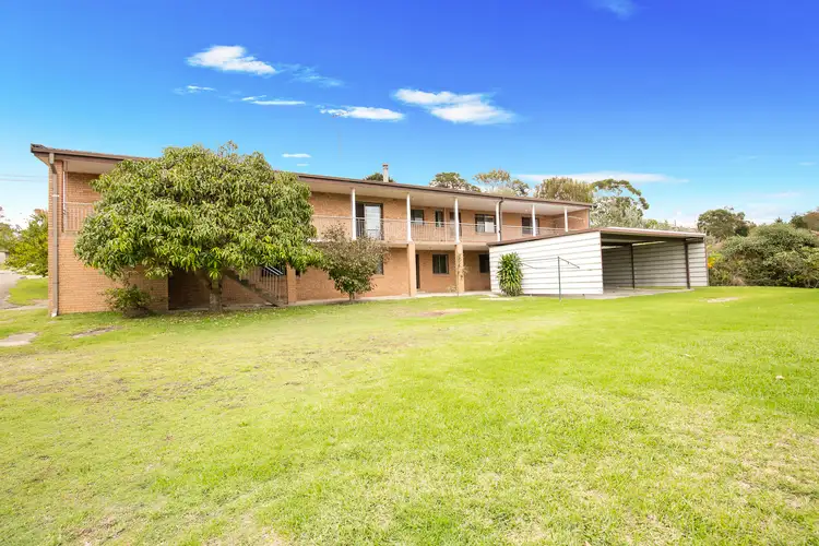 2 Manor Road
