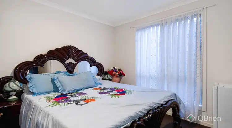 Fifth view of Homely house listing, 48 Melissa Way, Pakenham VIC 3810