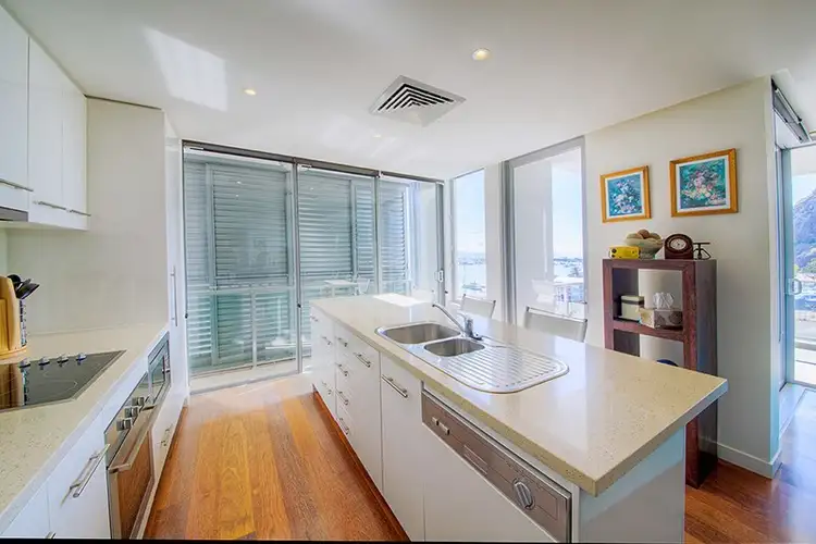 Second view of Homely unit listing, 19/12 Breakwater Drive, Rosslyn QLD 4703
