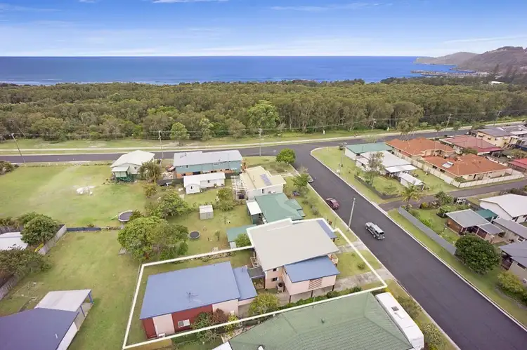 8 Ash Street, Evans Head NSW 2473