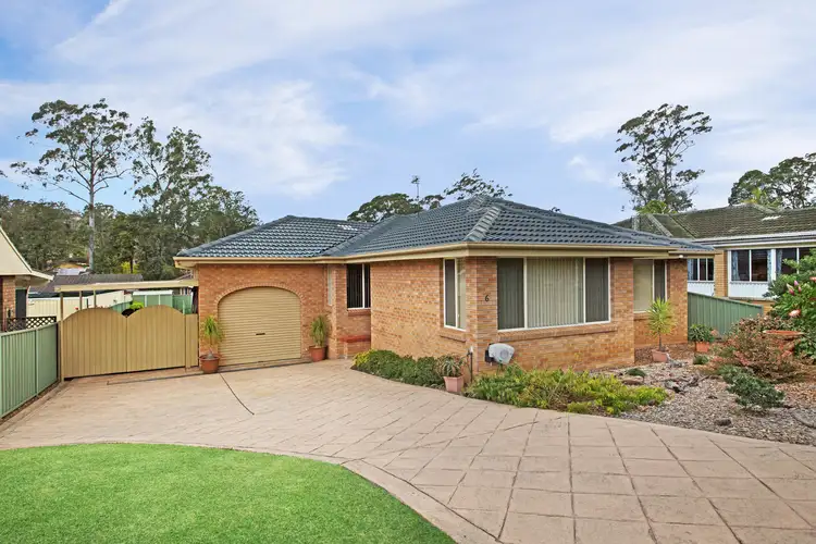 6 Walker Road, Wyoming NSW 2250