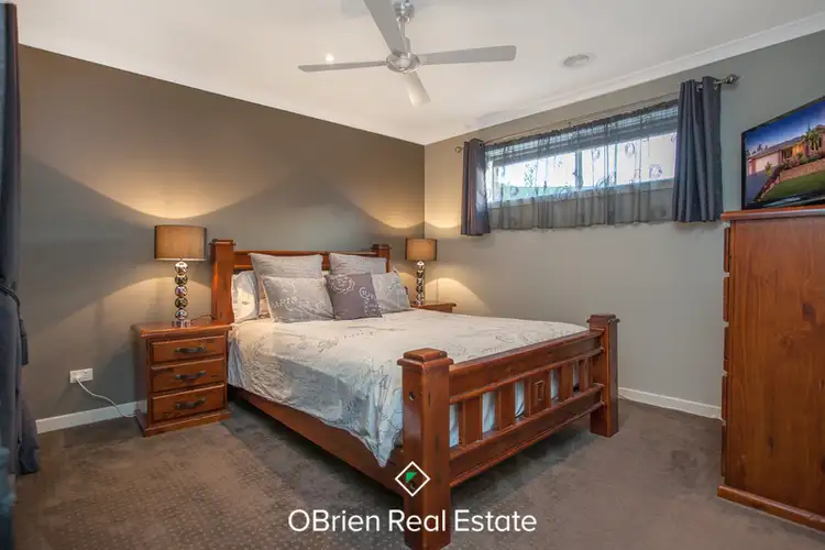 Sixth view of Homely house listing, 25 Miller Close, Drouin VIC 3818