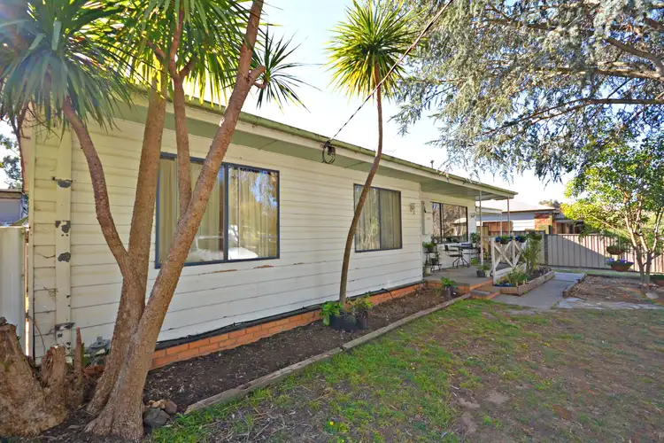 46 Crusoe Road, Kangaroo Flat VIC 3555