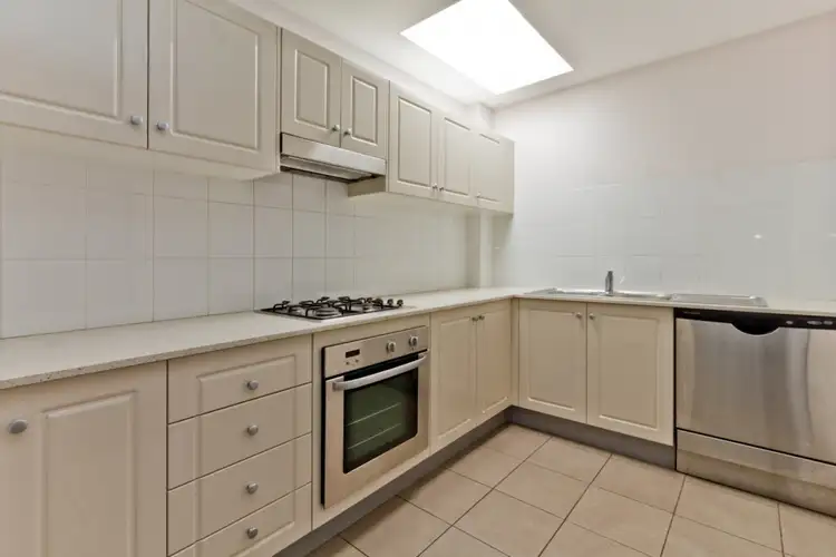 Fifth view of Homely apartment listing, 10/36 Clarence Avenue, Dee Why NSW 2099