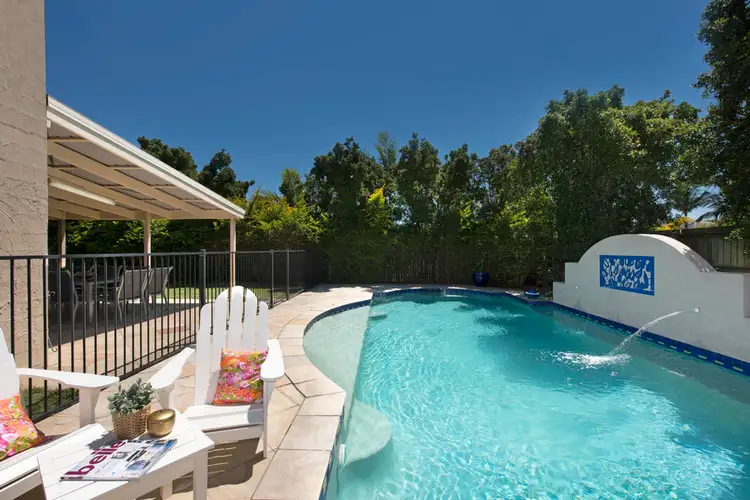 Second view of Homely house listing, 19 Kauri Street, Carindale QLD 4152