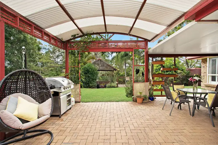 16 Woodview Street, Samford Valley QLD 4520