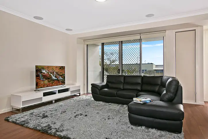 Second view of Homely townhouse listing, 6/5 Daniells (Cnr Zahel) Street, Carina QLD 4152