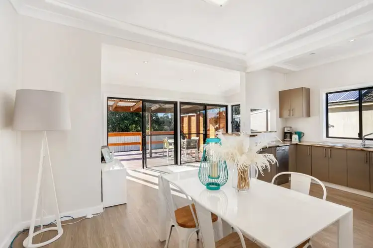 5 Crawford Avenue, Gwynneville NSW 2500