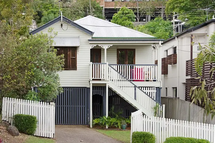 11 Ella Street, Red Hill QLD 4059