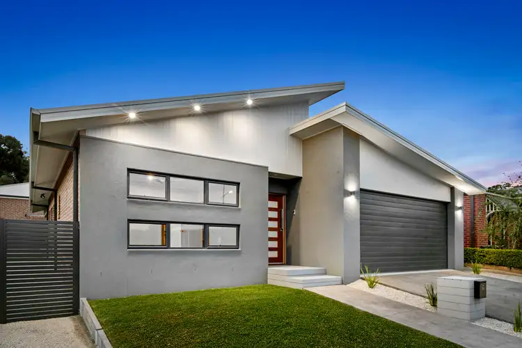 34 Riversdale Avenue, Eaglehawk VIC 3556