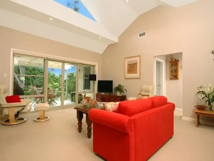 Second view of Homely townhouse listing, 2/2 Canberra Avenue, Turramurra NSW 2074