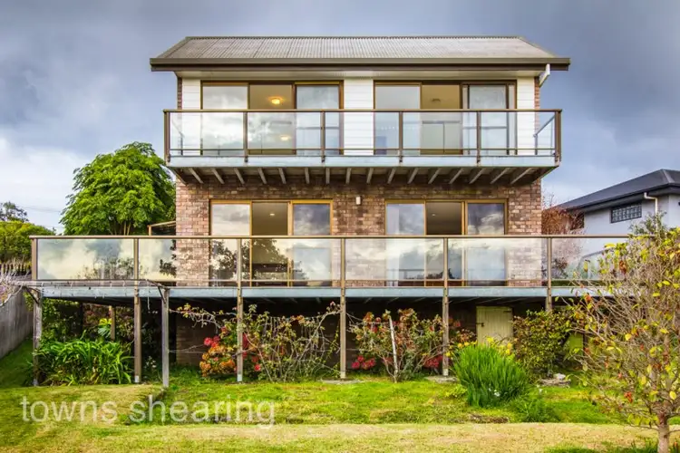 30 Lawrence Street, George Town TAS 7253