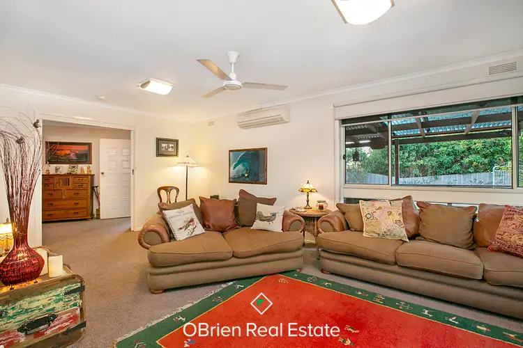 4 Lindsay Street, Drouin VIC 3818