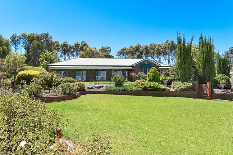 4 Lipizzaner Drive, Victor Harbor SA 5211