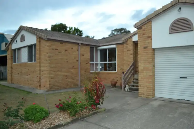 22 Cloudsley Street, Noosaville QLD 4566